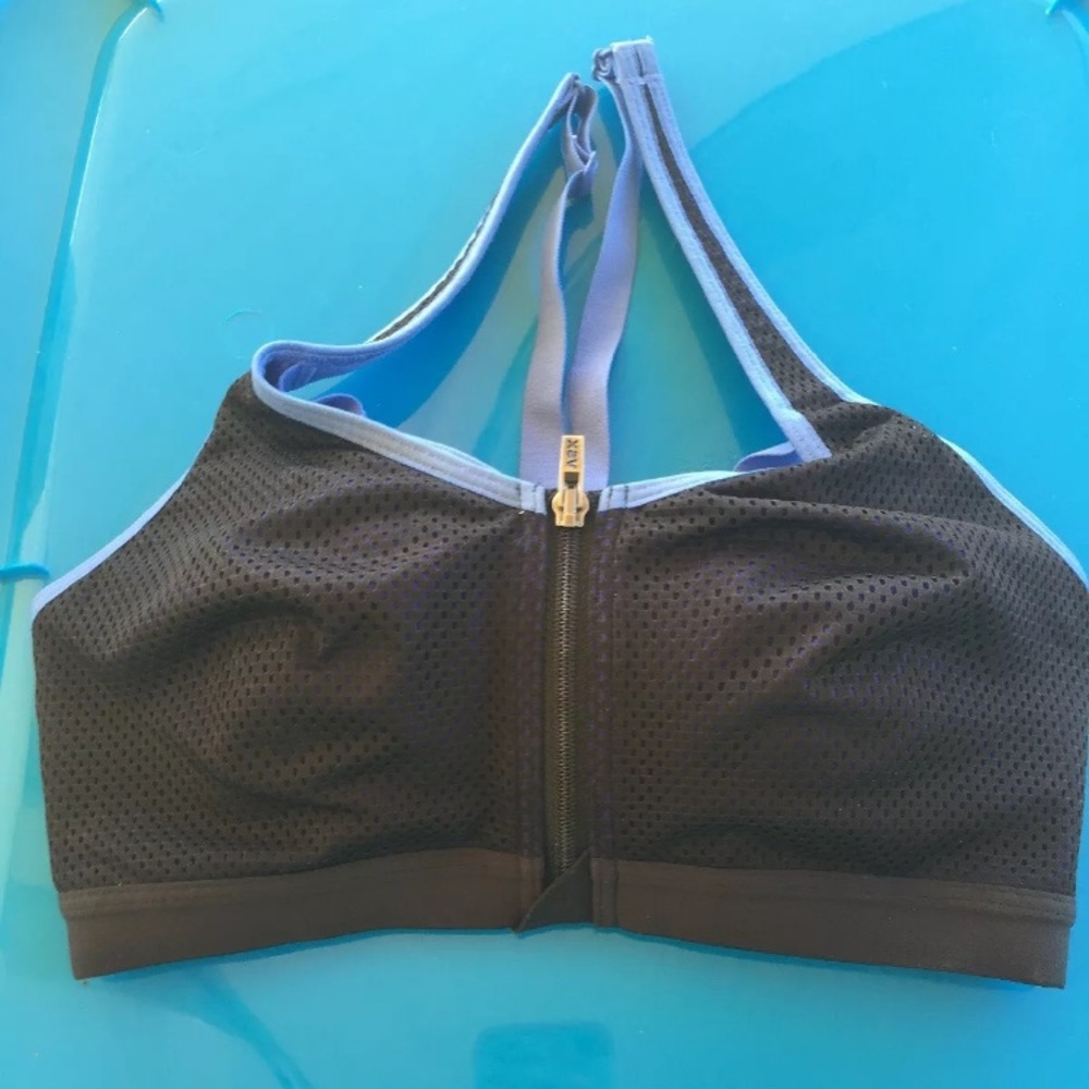 Victoria's Secret VSX Front Close Black Bra 32D